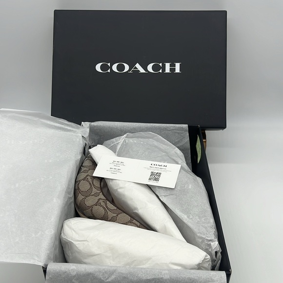 Coach Skyler Monogram Jacquard Pumps Oak Maple - Picture 13 of 15